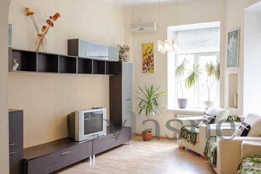 Pobodova rent 3k apartment, Kyiv - günlük kira için daire