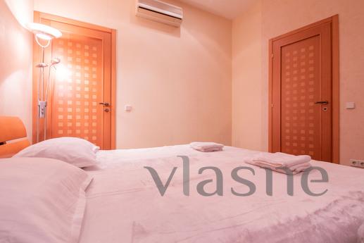 Оренда престижної 3к квартири у центрі, Киев - квартира посуточно