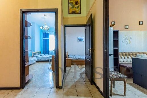 Podobova kiralık 4k daire, Kyiv - günlük kira için daire