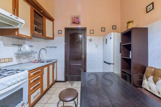 Podobova kiralık 4k daire, Kyiv - günlük kira için daire