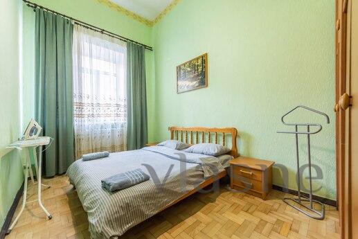 Podobova kiralık 4k daire, Kyiv - günlük kira için daire