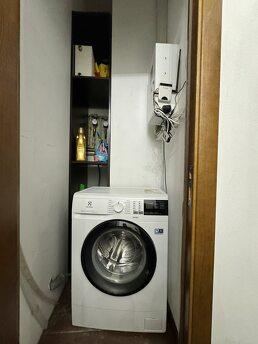 Rent 1k apartment near the center of Kiev, Kyiv - apartment by the day