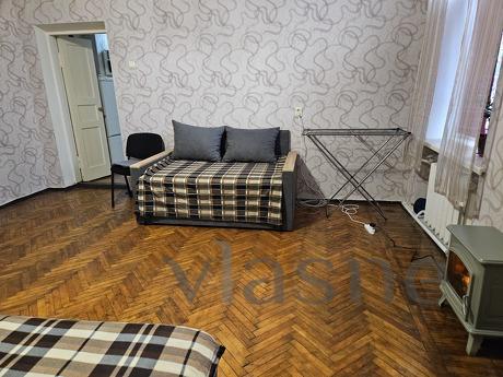 Оренда 1 кімнатна квартира  Вокзальна ме, Київ - квартира подобово