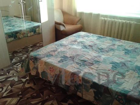 Clean, comfortable, not smoky apartment., Barnaul - günlük kira için daire