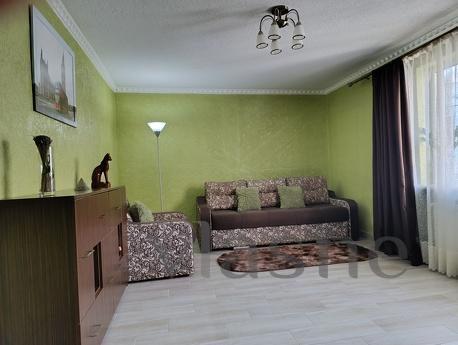 Two-room apartment in the center of the city, Chernivtsi - apartment by the day