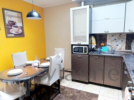 Two-room apartment in the center of the city, Chernivtsi - apartment by the day