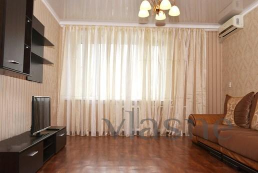 3-bedroom suites, SOUTHEAST, Karaganda - günlük kira için daire