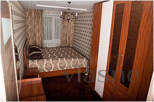 LUXURY 4 bedroom luxury RN 'B, Karaganda - apartment by the day