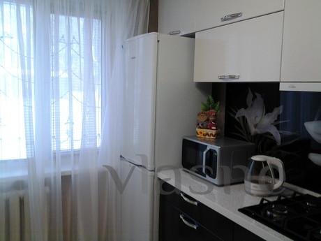 Rent 2 bedroom apartment, Saratov - günlük kira için daire