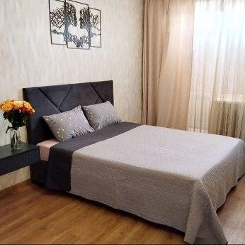 Daily apartment rentals in a quiet area of Kharkiv. Please i