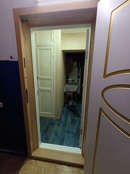 I WILL RENT OUT A ONE-ROOM APARTMENT BY THE DAY IN TAIROV FR
