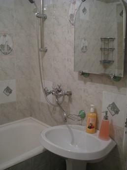 2 bedroom Judo Center, Tyumen - apartment by the day