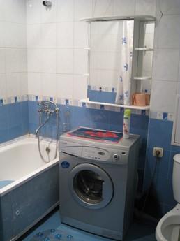 2-bedroom Center Judo - Tennis, Tyumen - apartment by the day