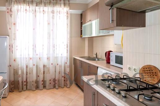 1 room apartment in the center, Krasnodar - günlük kira için daire