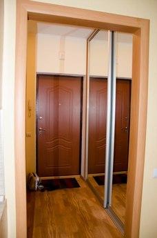 1-bedroom apartment in the center of Tyu, Tyumen - günlük kira için daire