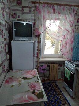I will rent a hotel room for a day with 4 beds., Chernomorsk (Illichivsk) - apartment by the day