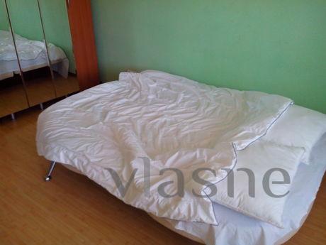 quiet apartment in the center, Novosibirsk - apartment by the day