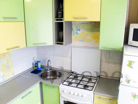 1к  посуточно Аэровокзальная 2г, Красноярск - квартира посуточно