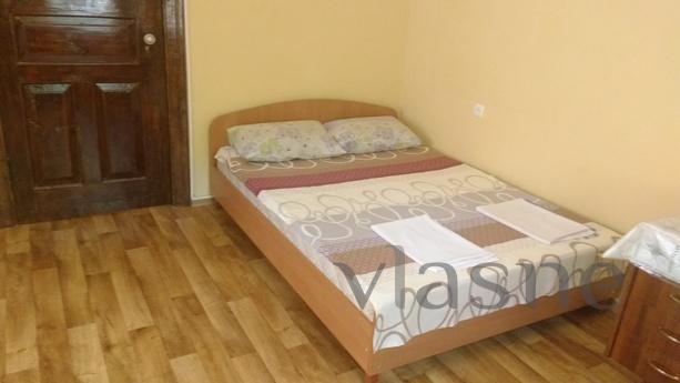 Comfortable apartment in the heart of th, Berdiansk - apartment by the day