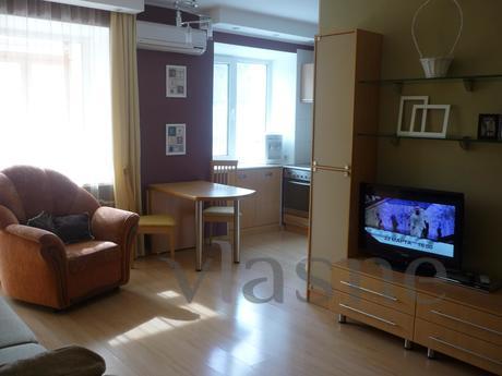 One bedroom apartment in Omsk, Omsk - apartment by the day