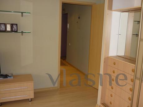 One bedroom apartment in Omsk, Omsk - apartment by the day