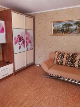 Wynajmij 1-pokojowe mieszkanie w Czernomorsku do codziennego
