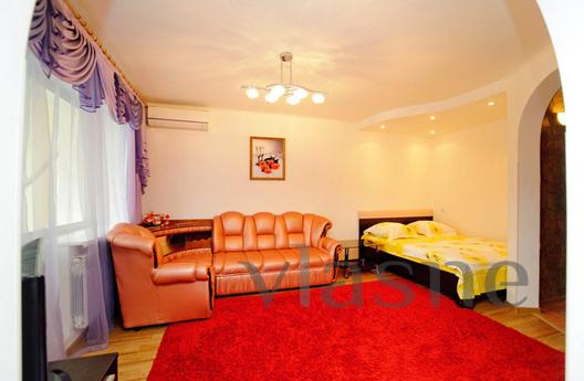 Excellent one-bedroom apartment in the c, Omsk - apartment by the day