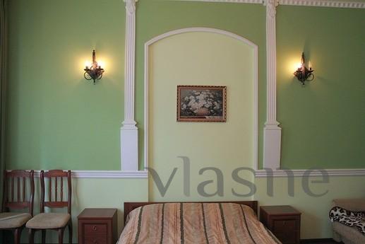 Apartment for rent in Omsk on Mayakovsky, Omsk - apartment by the day