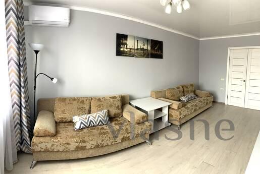 Two-bedroom in a quiet center location., Magnitogorsk - günlük kira için daire