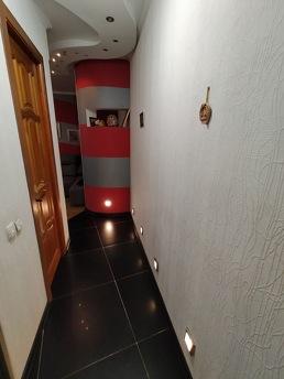 Сдам посуточно/почасово 2-х комнатную кв, Кривой Рог - квартира посуточно