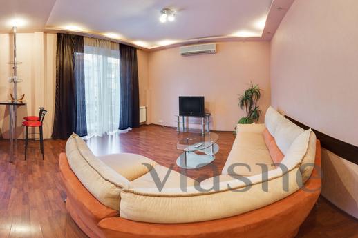 2bedroom, m.Pushkinskaya renovated, Kharkiv - günlük kira için daire