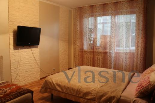 1 bedroom apartment in a good area, Almaty - günlük kira için daire