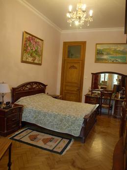 Room on the embankment of Yalta, the bea, Yalta - günlük kira için daire