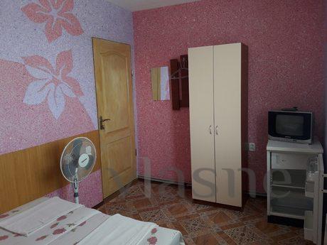 Затишні кімнати в Бердянську, приватний, Бердянськ - квартира подобово