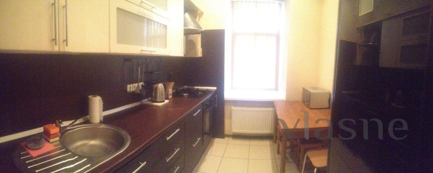 Comfortable apartment in the metro, Saint Petersburg - günlük kira için daire