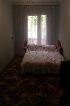 For short term rent 1-room apartment of 30 sq.m. in the excl