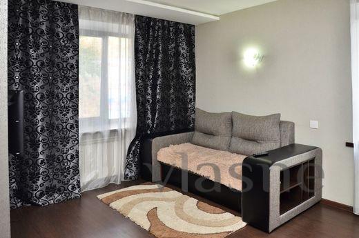Suite 1 room. apartment in the 3rd floor, Karaganda - günlük kira için daire