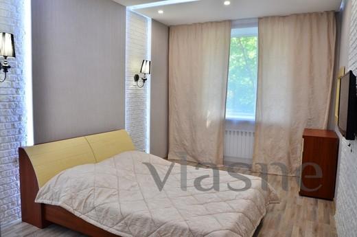 Luxury 2-bedroom on the DKG Loboda 5, Karaganda - günlük kira için daire