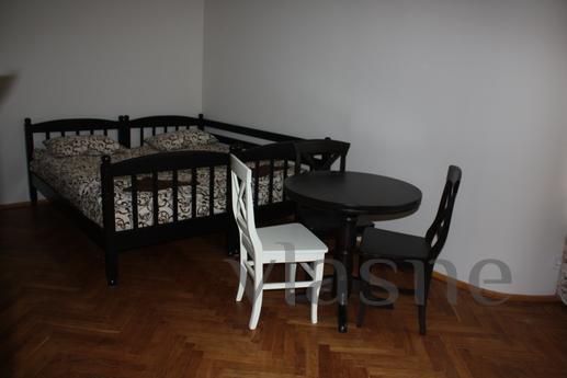 3 bedroom new apartment in the center, Lviv - apartment by the day