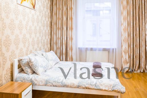 4 bedroom apartment in the center, Lviv - mieszkanie po dobowo
