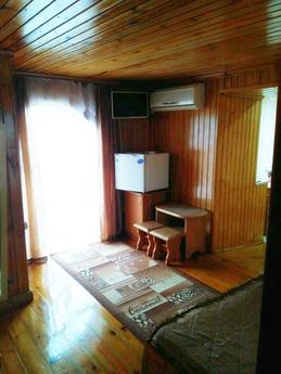 Relaxing holiday at low prices, Alushta - apartment by the day
