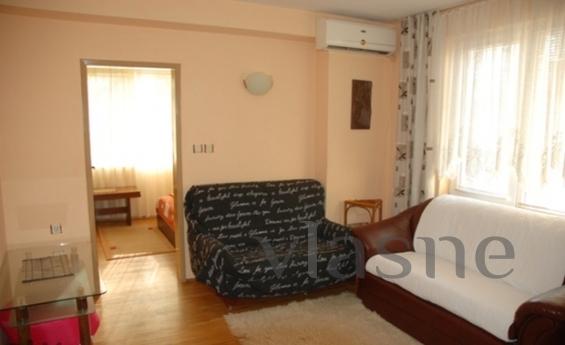 Varna - nights in a cozy studios, Varna - apartment by the day