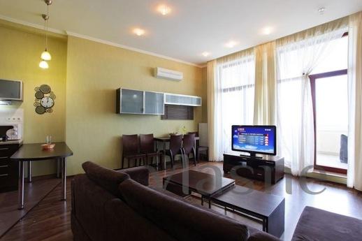 For short term rent their apartment, Odessa - apartment by the day