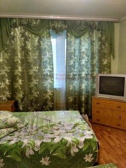 Rent 2 room sq. Victory Avenue 44, Kursk - günlük kira için daire