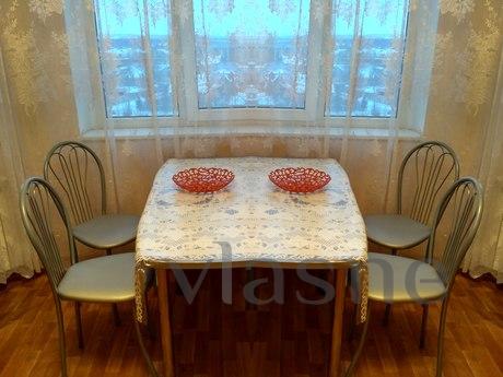 Rent 2 room sq. Victory Avenue 44, Kursk - apartment by the day