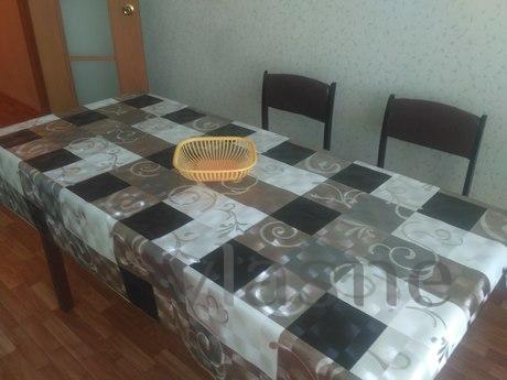 Rent 3 room apartment * Arc de Triomphe , Kursk - apartment by the day