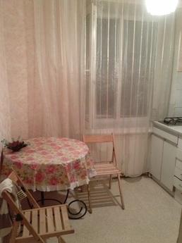 Flat for rent in the metro !!!, Novosibirsk - günlük kira için daire