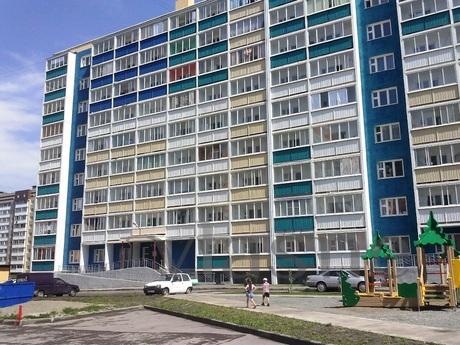 Rent studio on Zatulinka, Новосибірськ - квартира подобово