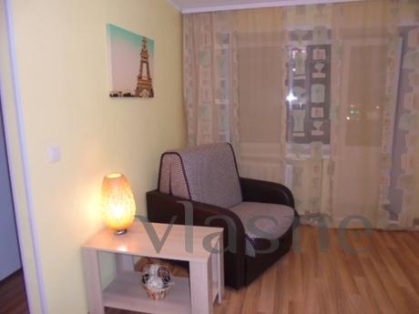 Cozy apartment near the subway, Novosibirsk - apartment by the day