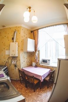 Bolshaya Sovetskaya 19/2, Smolensk - apartment by the day